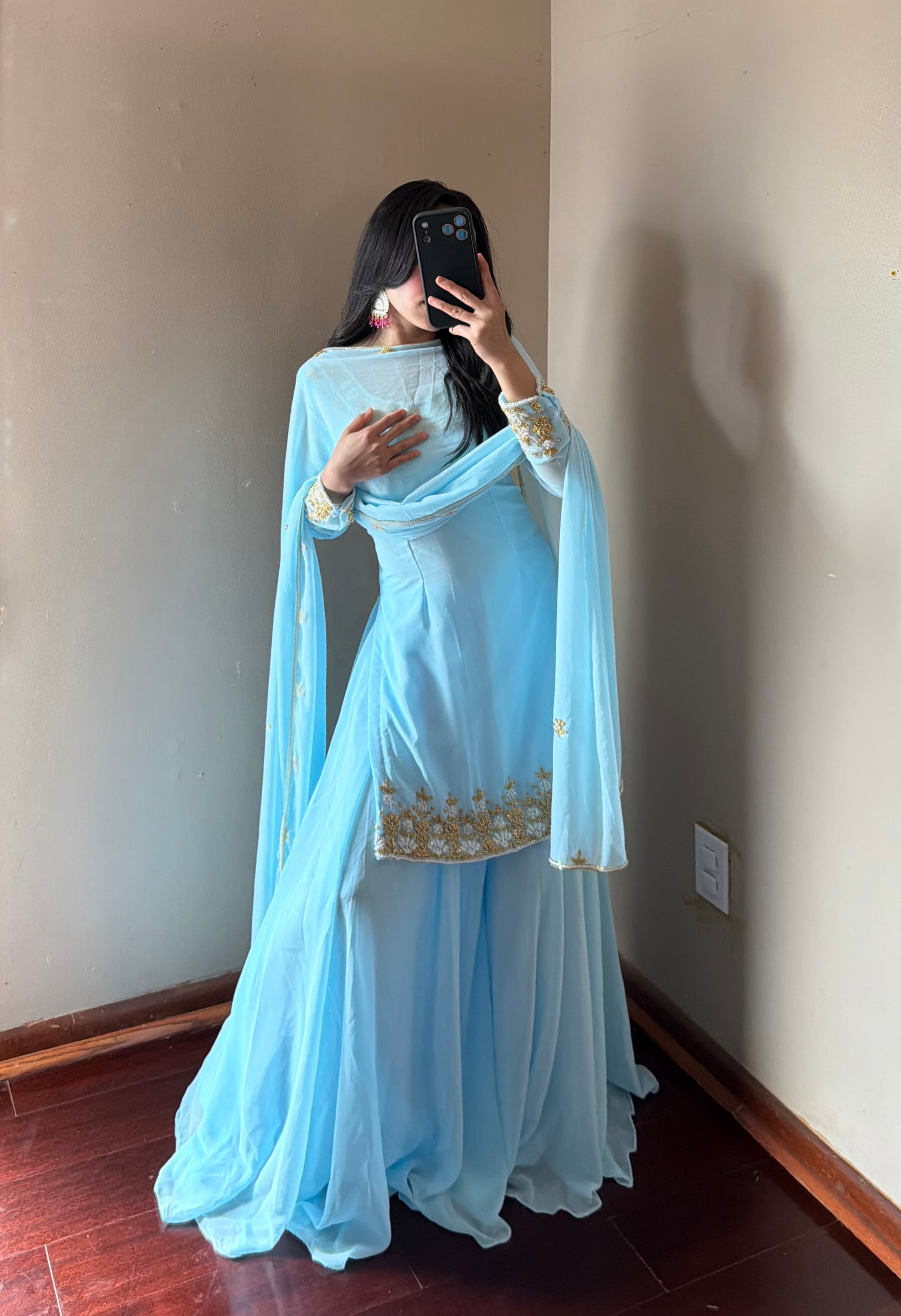 Handwork Sarara kurta Set