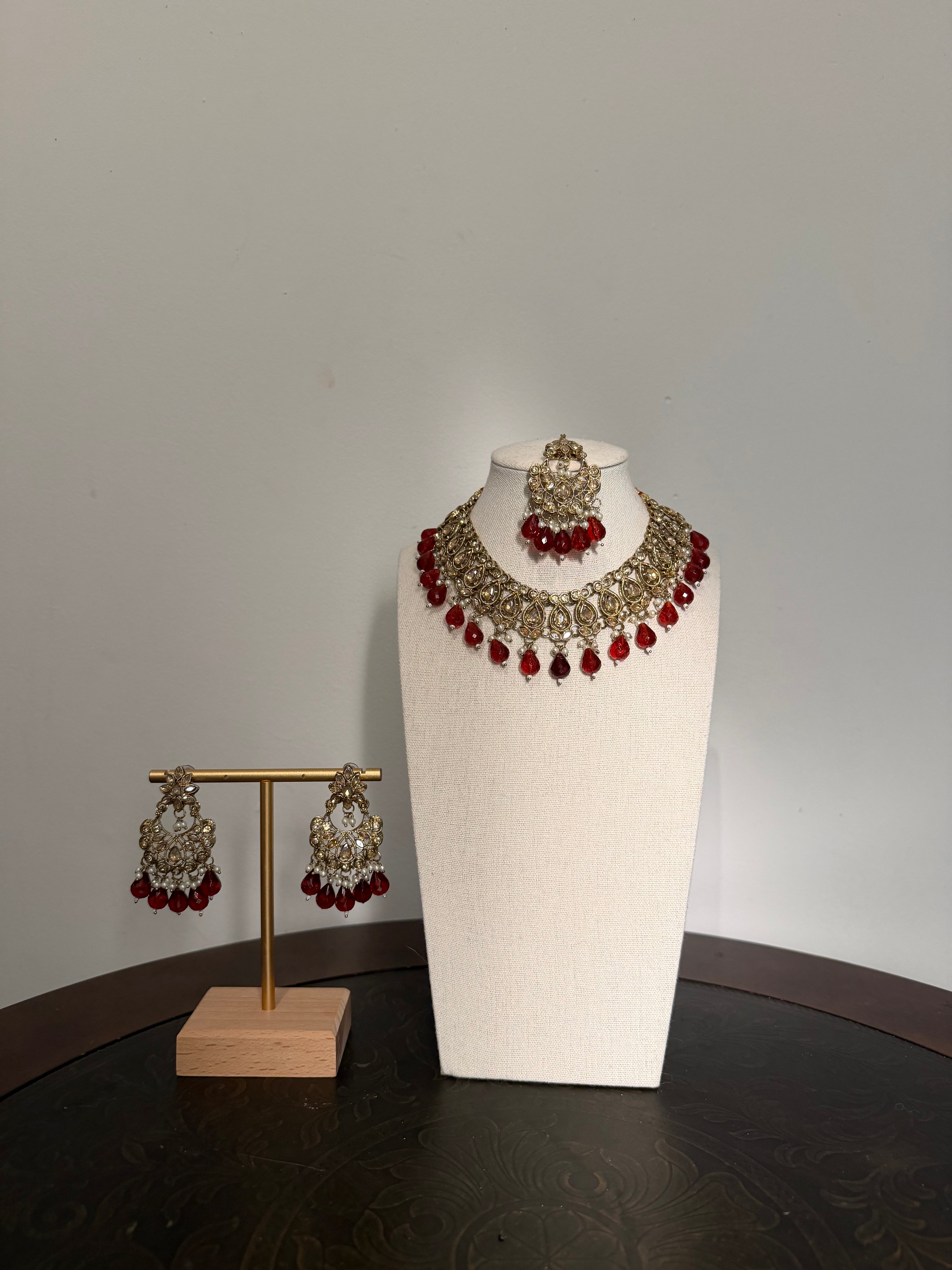 Necklace Set