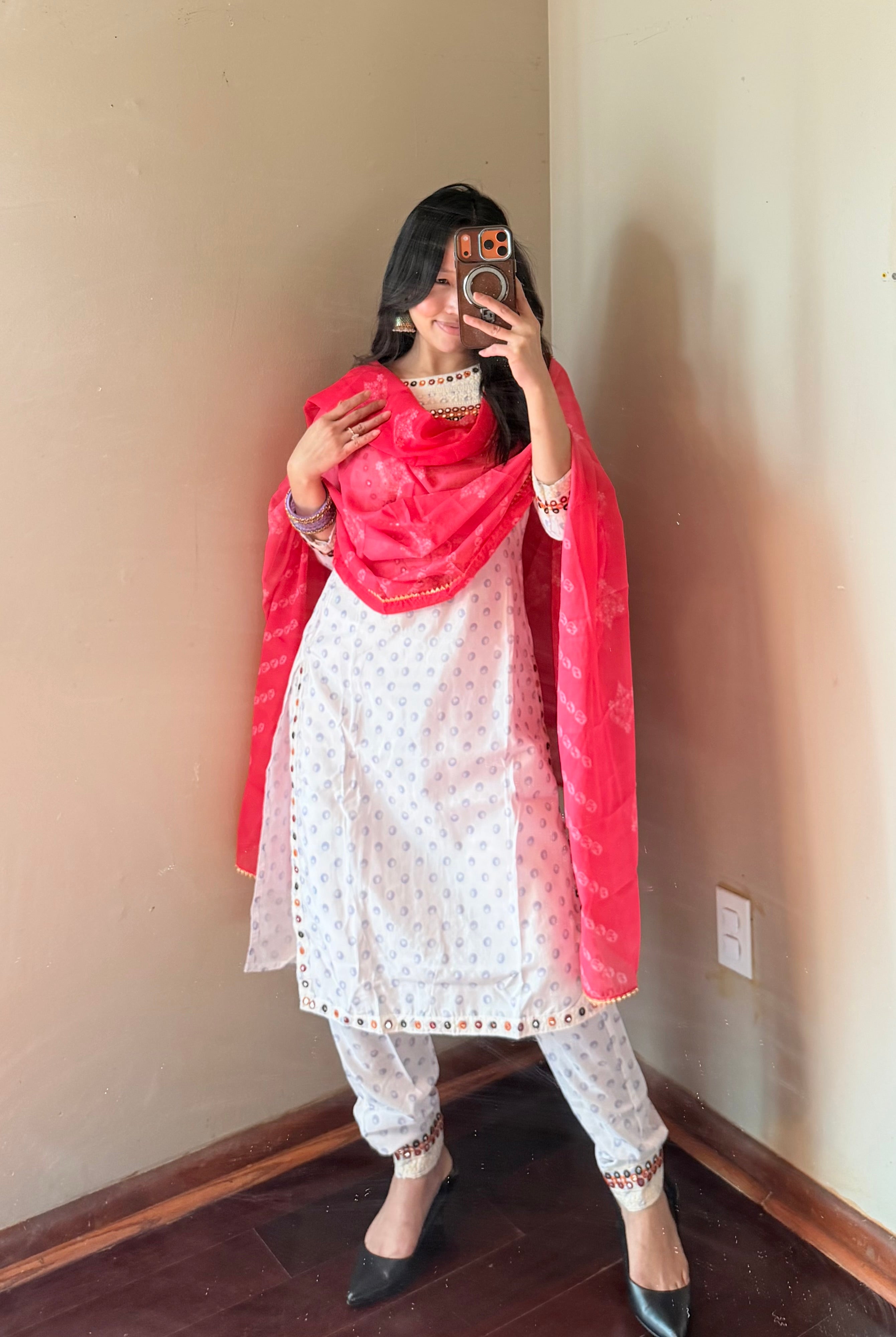 Kurta suit