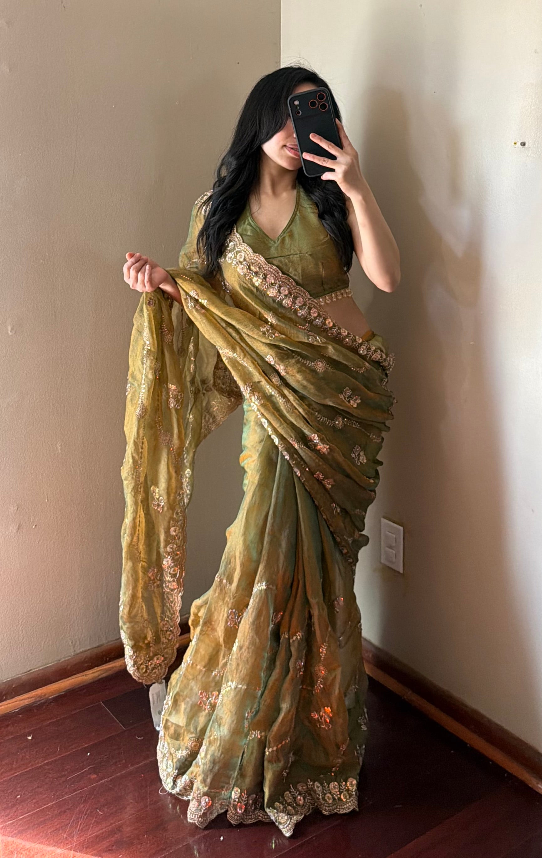 Fendy silk Saree set