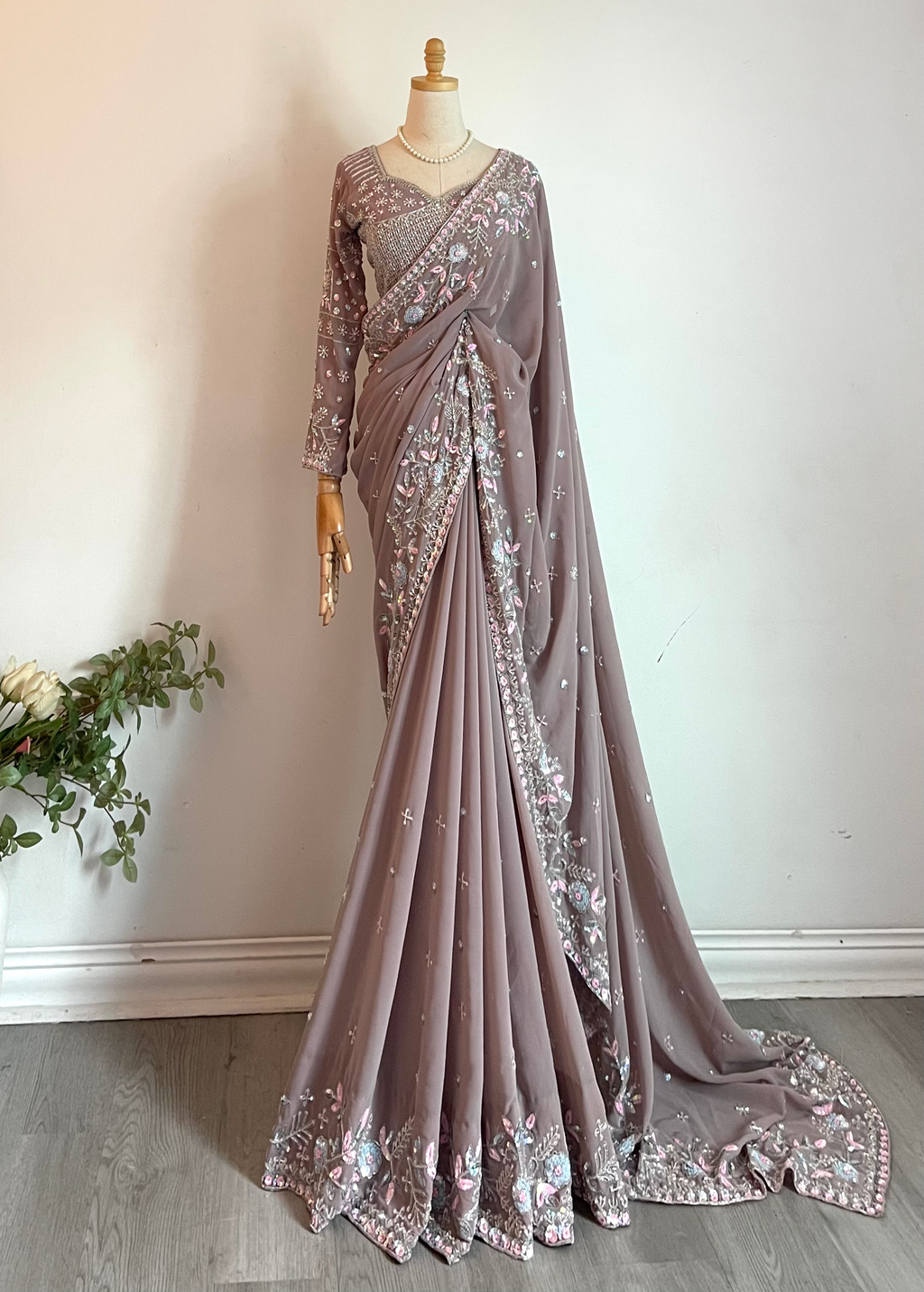 Heavy Handwork Saree set  image 2