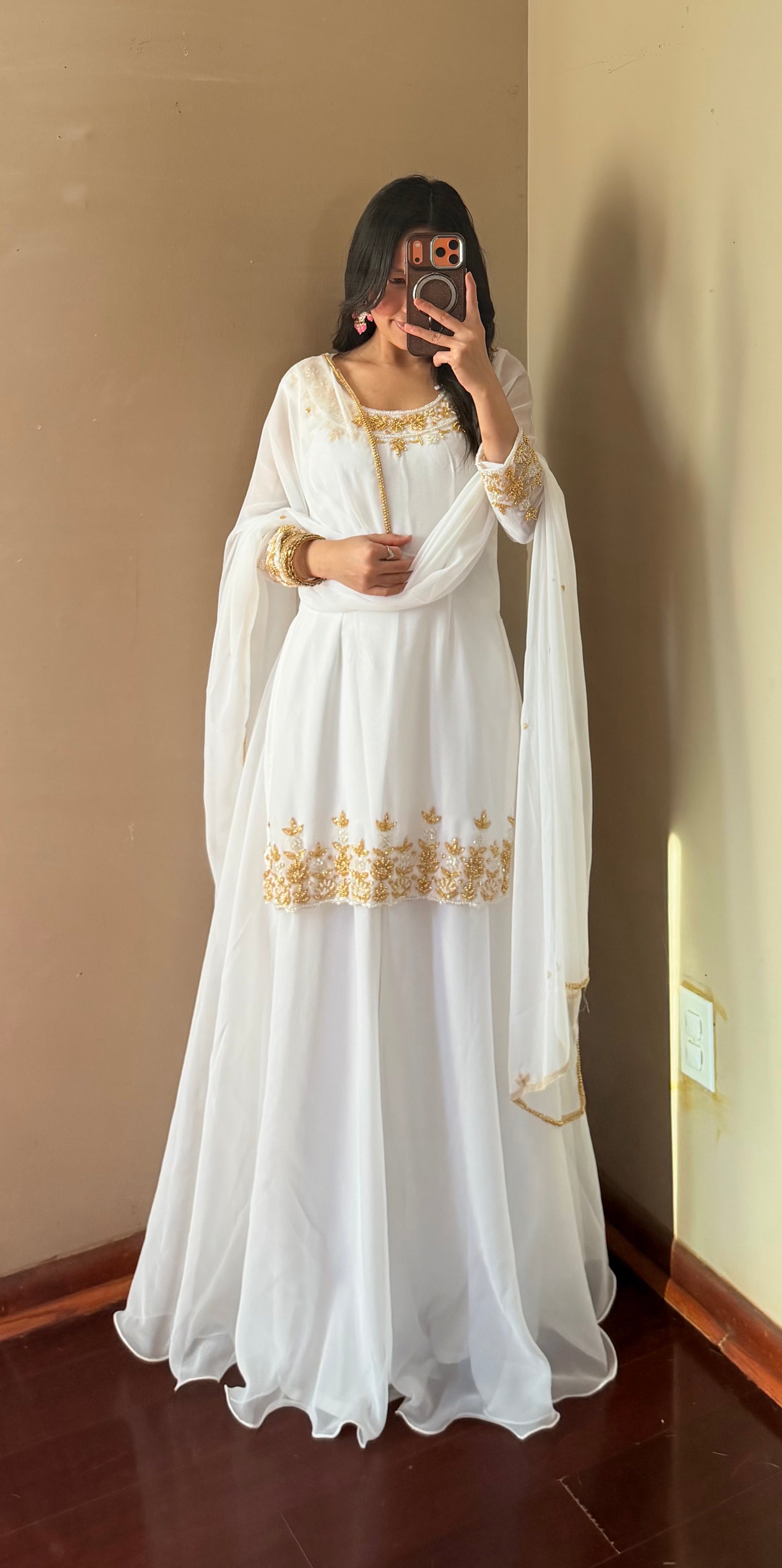 Heavy Handwork Sarara Suit