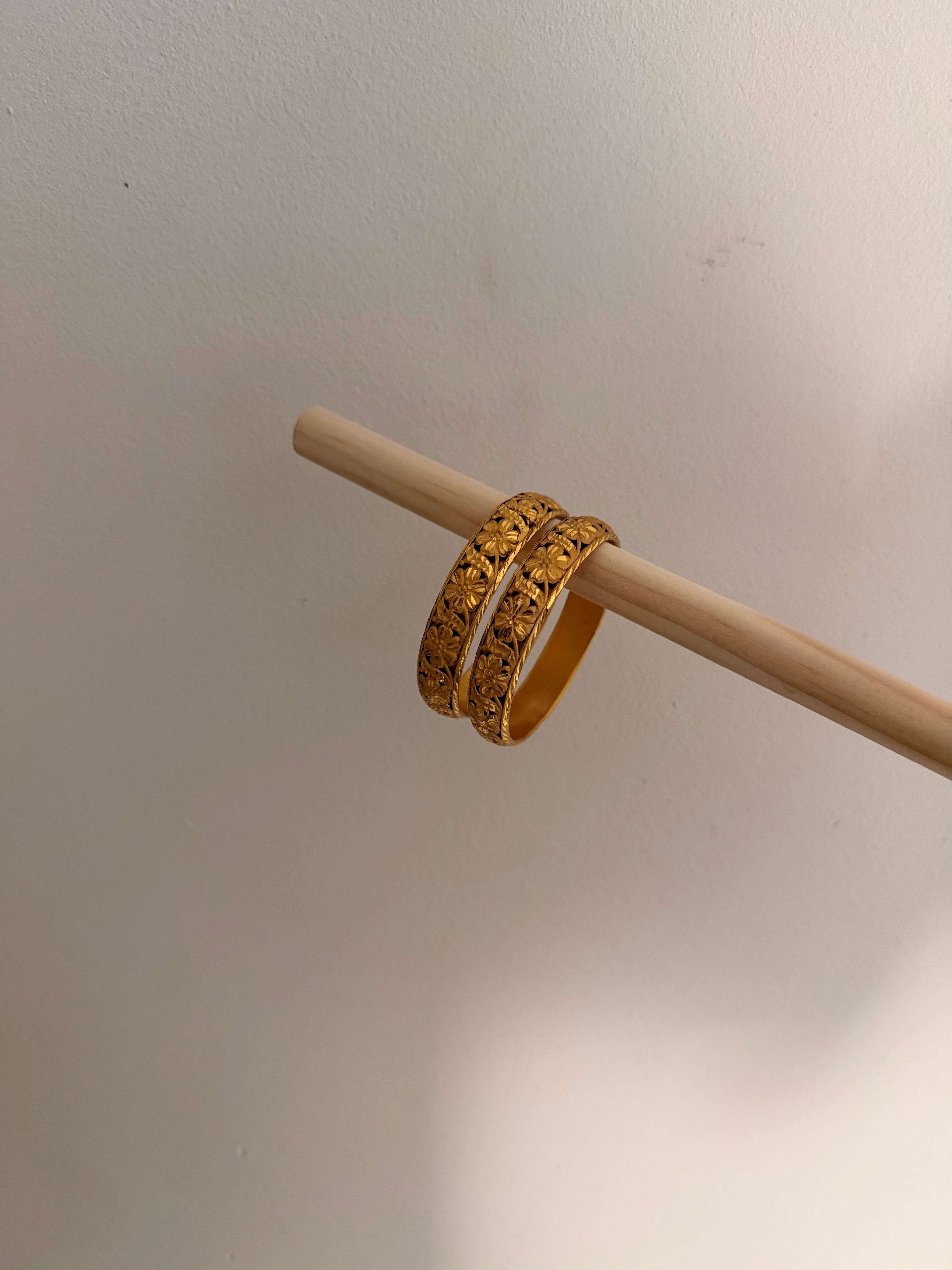 Floral Golden Bangle