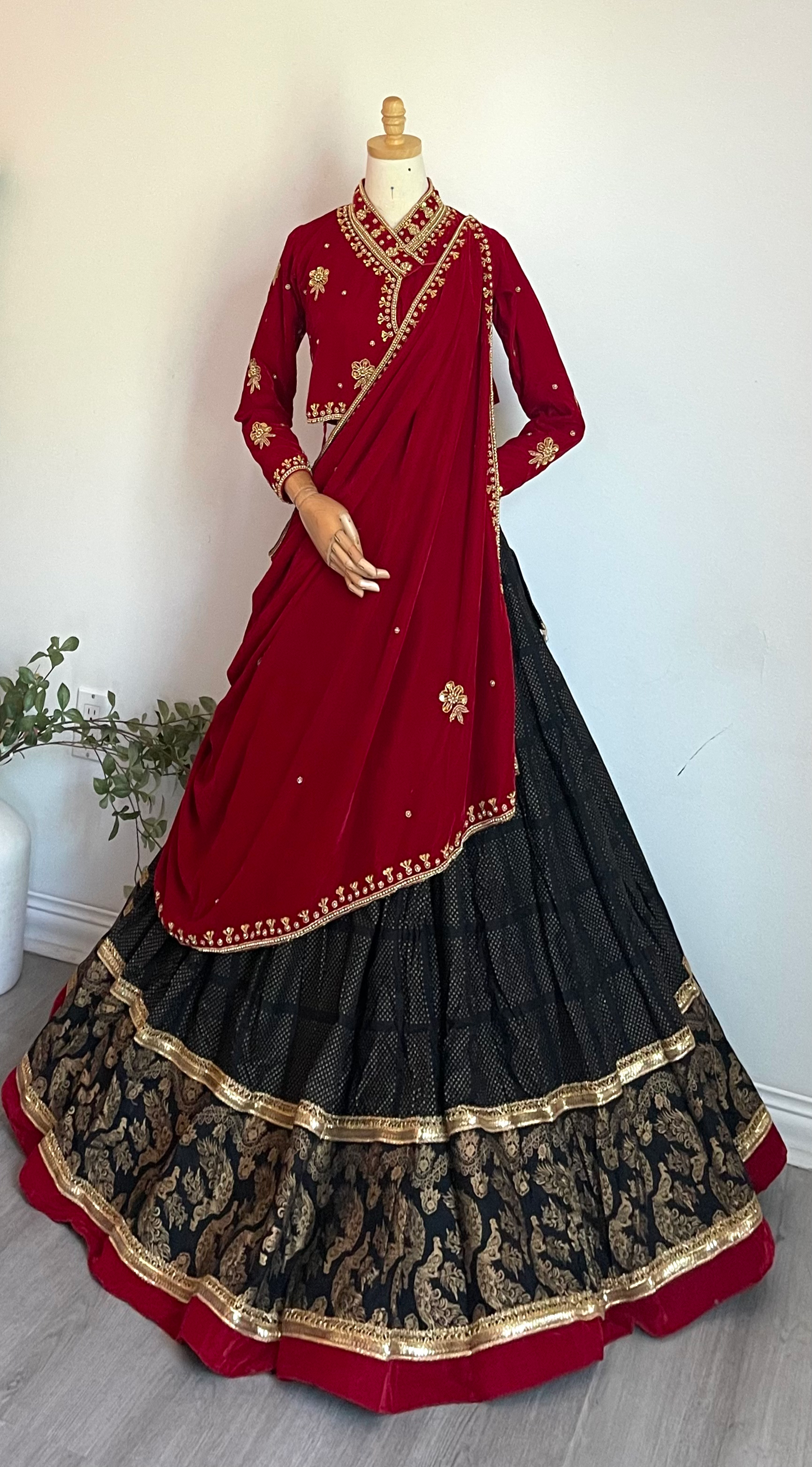 The Traditional Lehenga Set  image 0