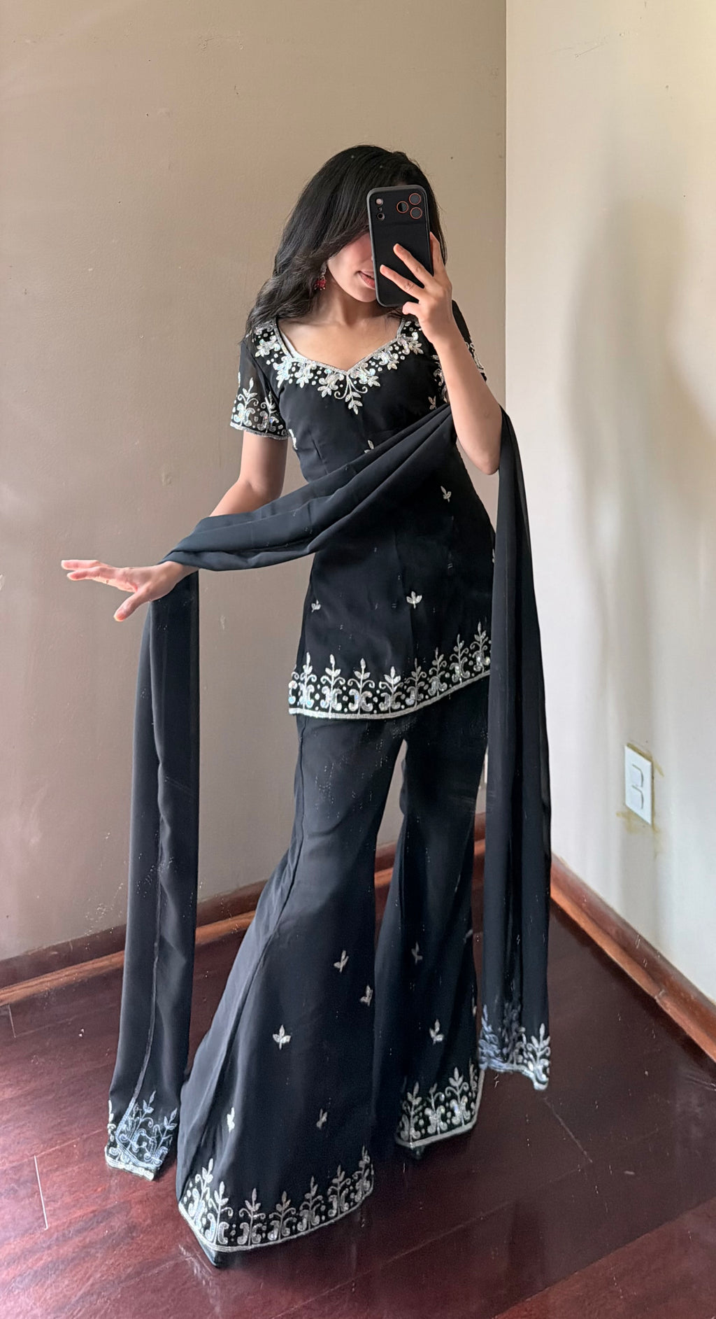 90ns Heavy Handwork Kurta suit