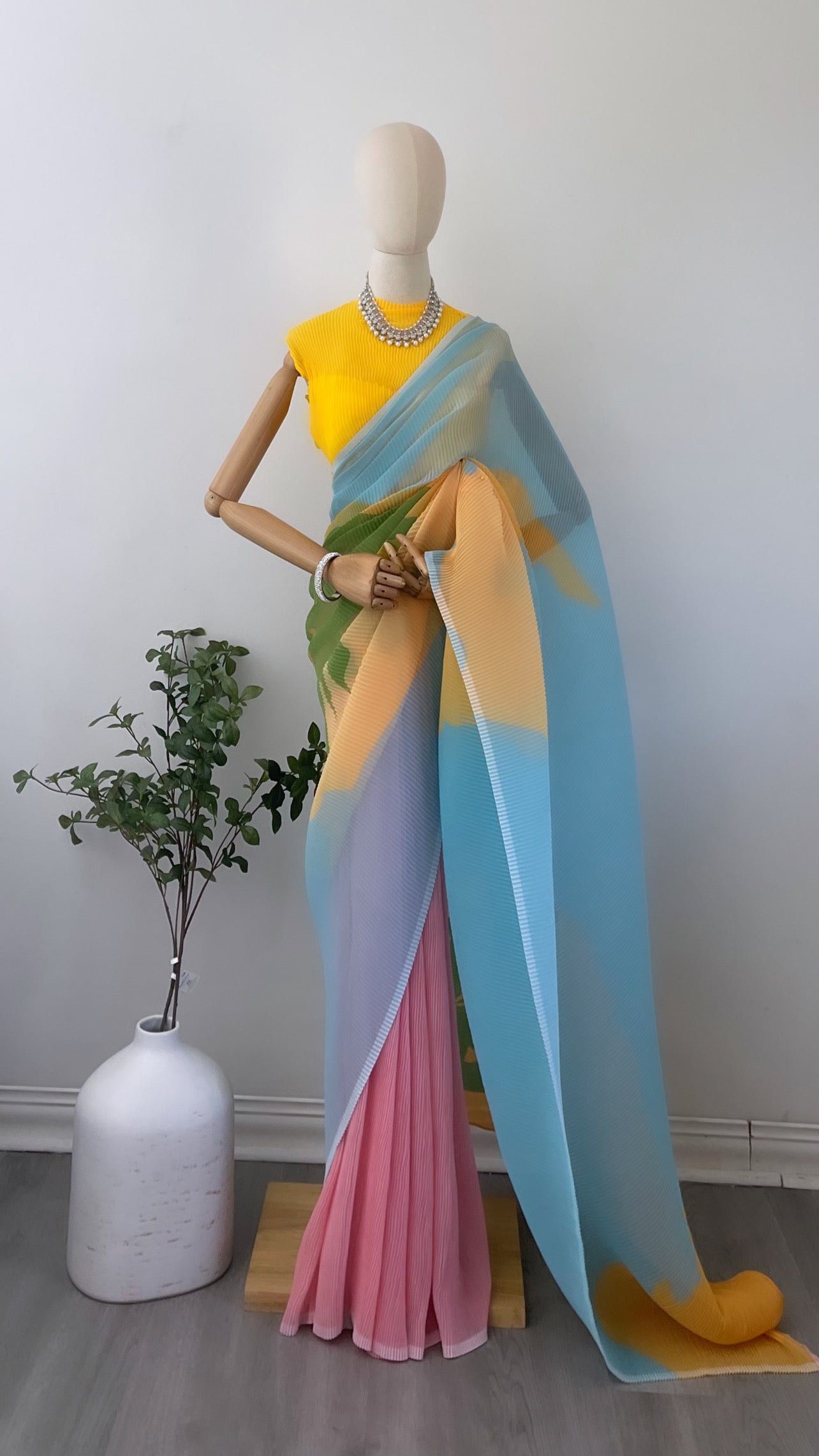 The Saree Set image 0