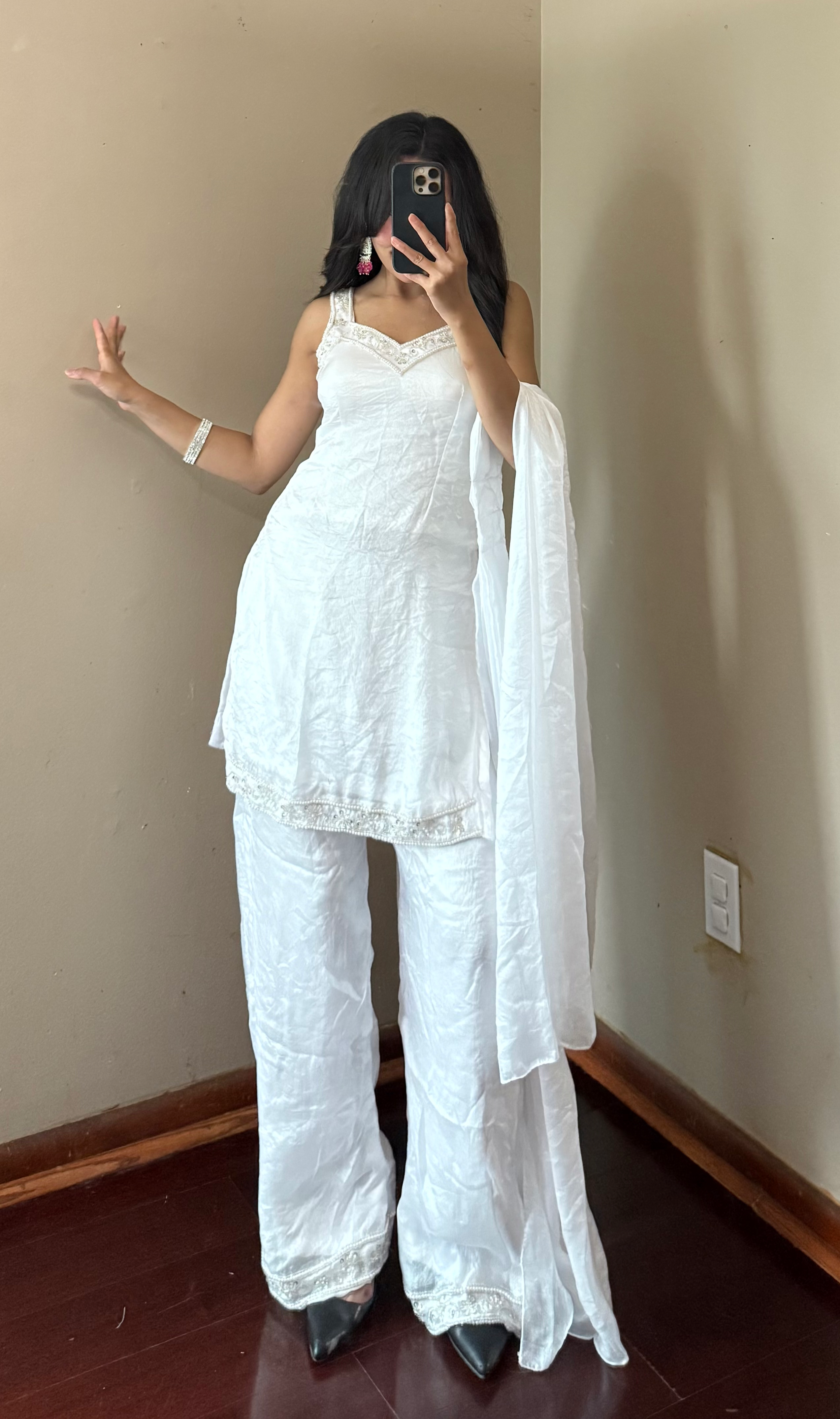 Handwork kurta suit  image 1