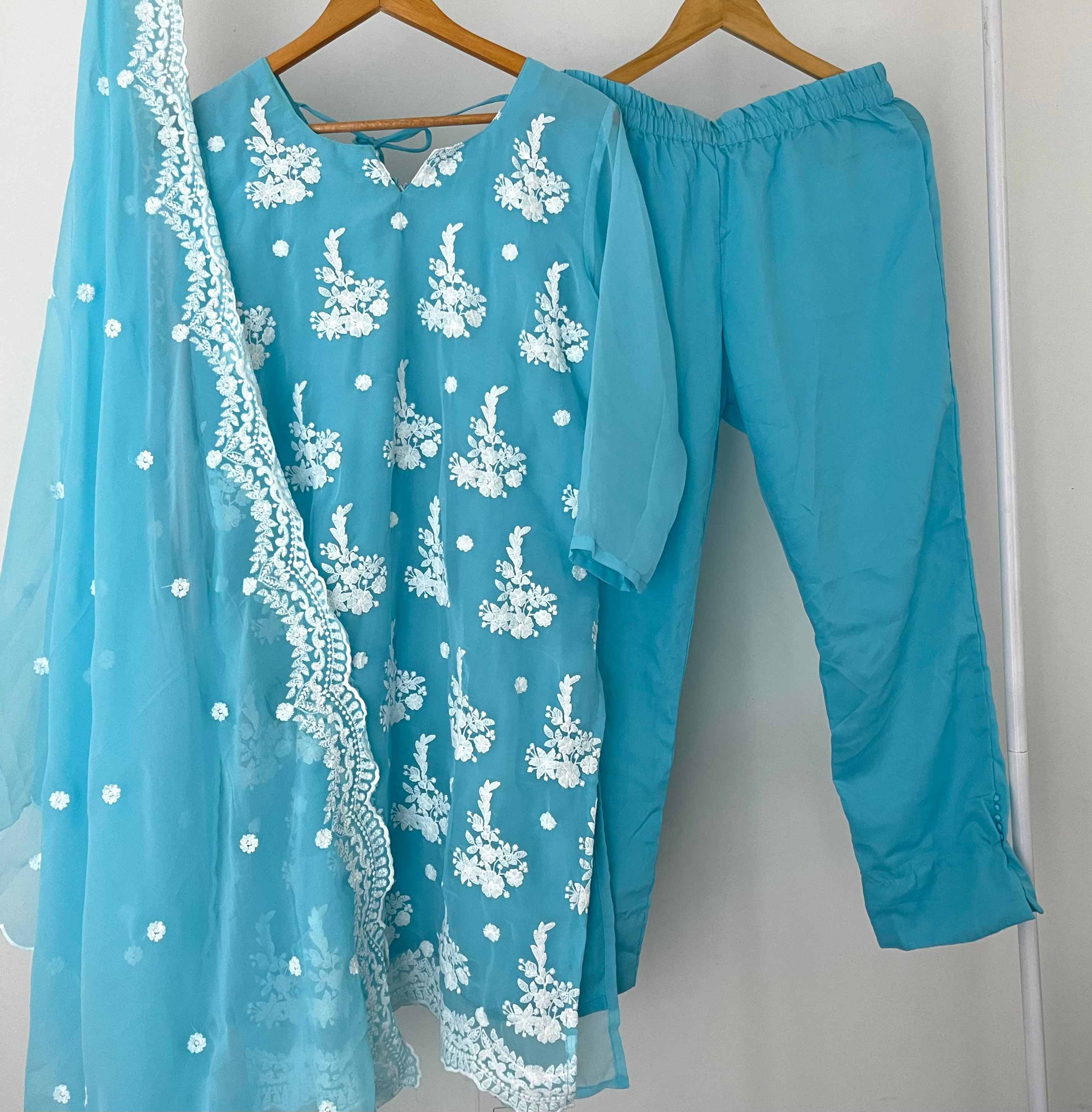 The Kurta Suit image 2