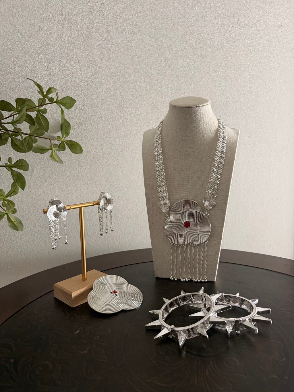 Traditional Silver Bunchat Ornament set
