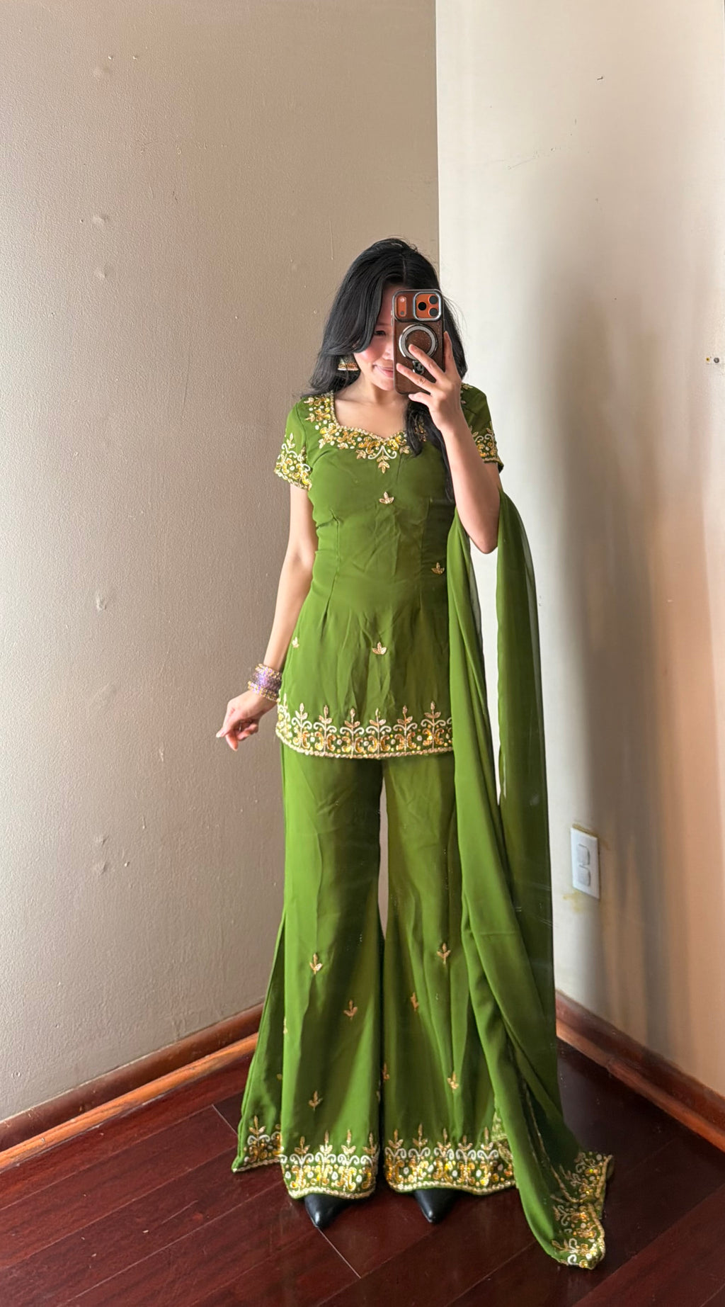90sh Handwork Kurta Set