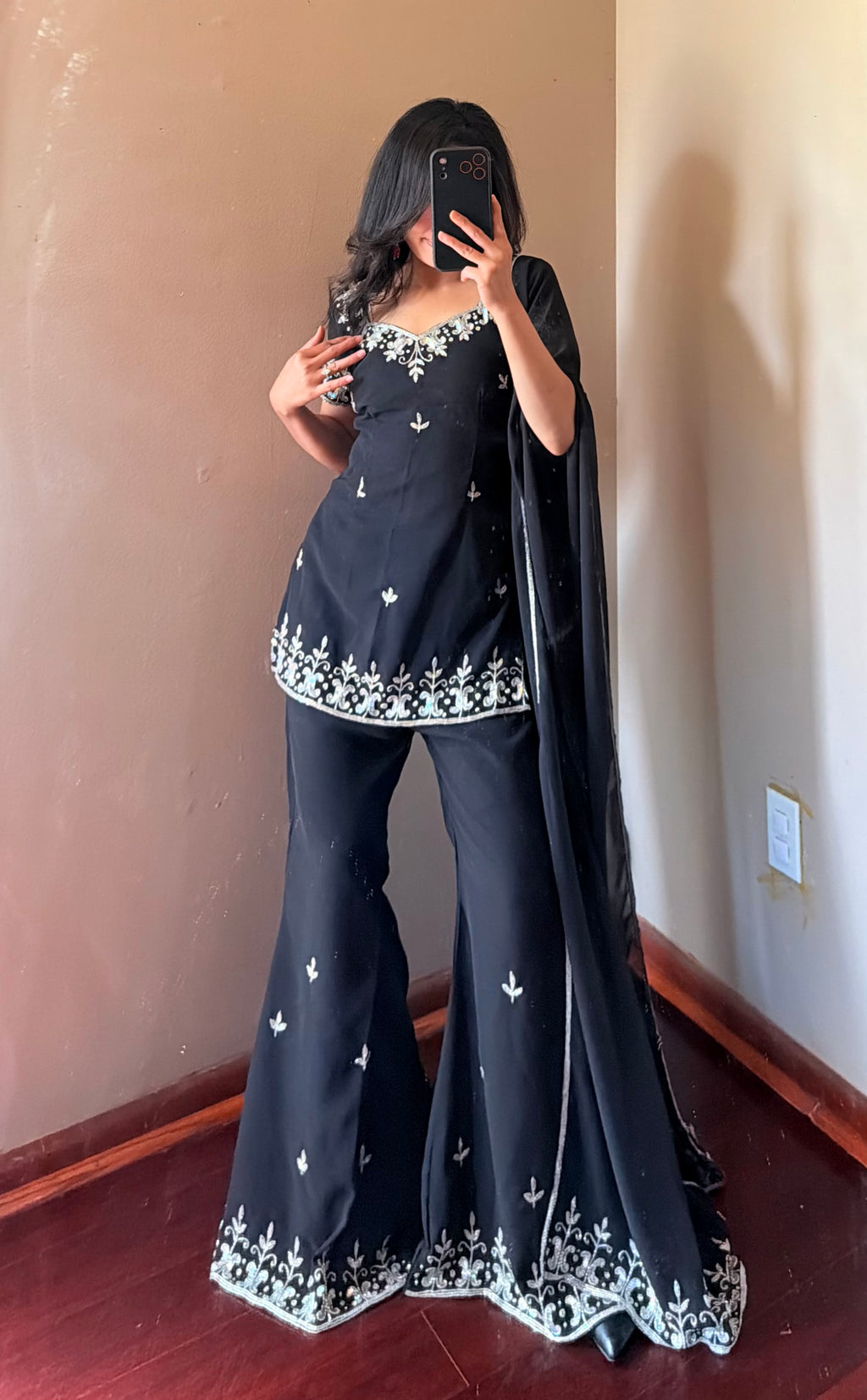 90ns Heavy Handwork Kurta suit