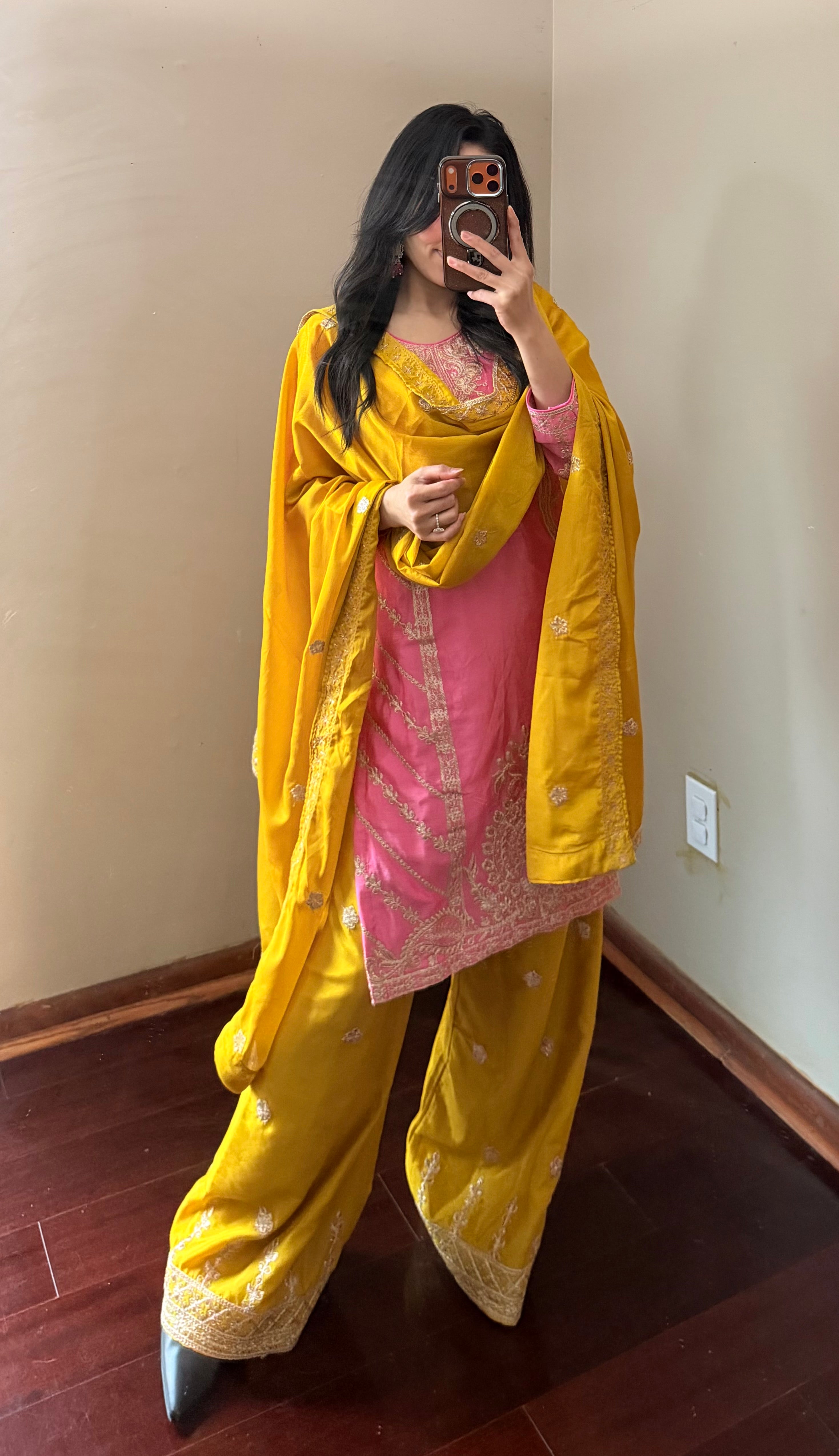 Kurta suit
