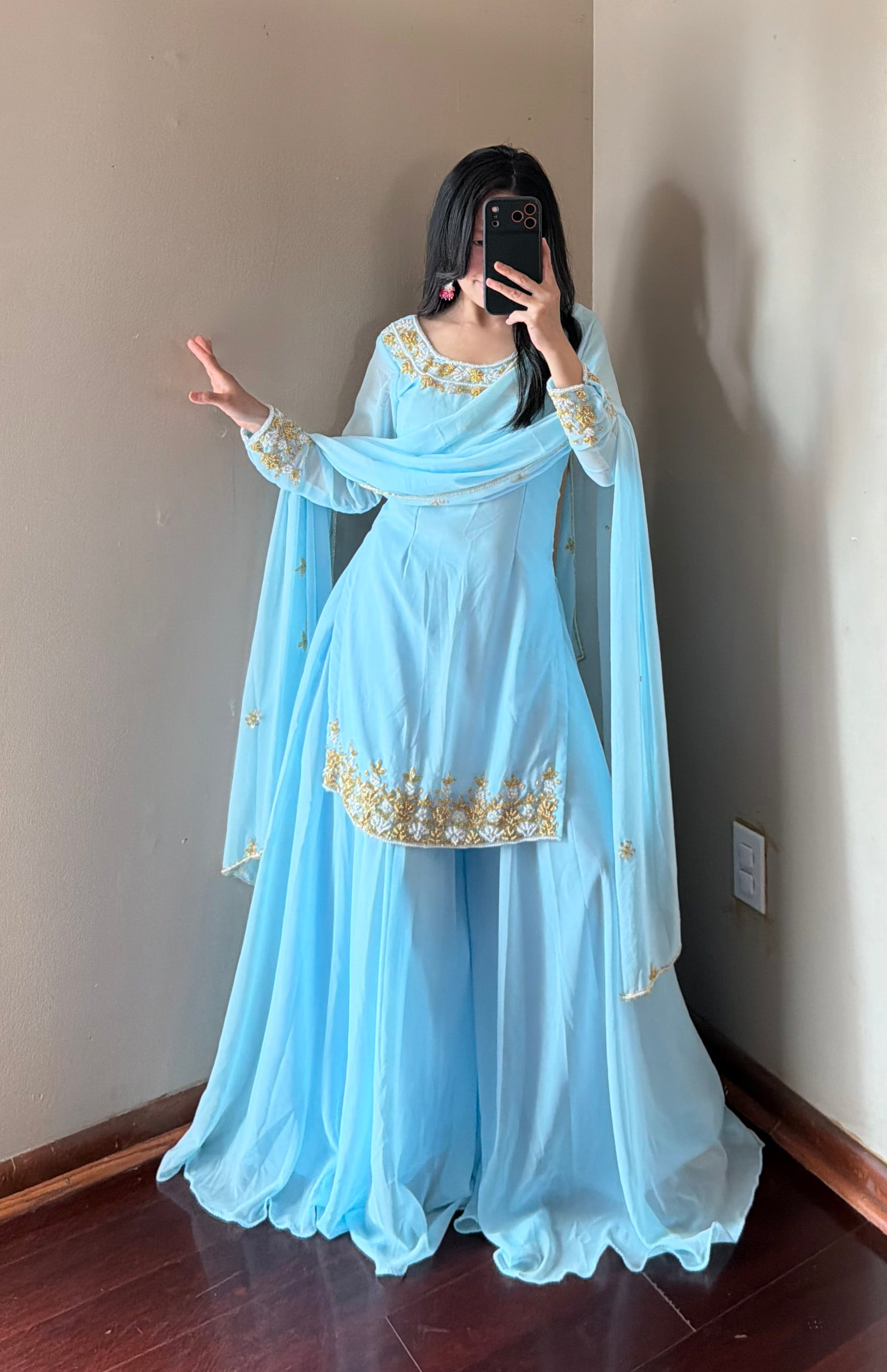 Handwork Sarara kurta Set