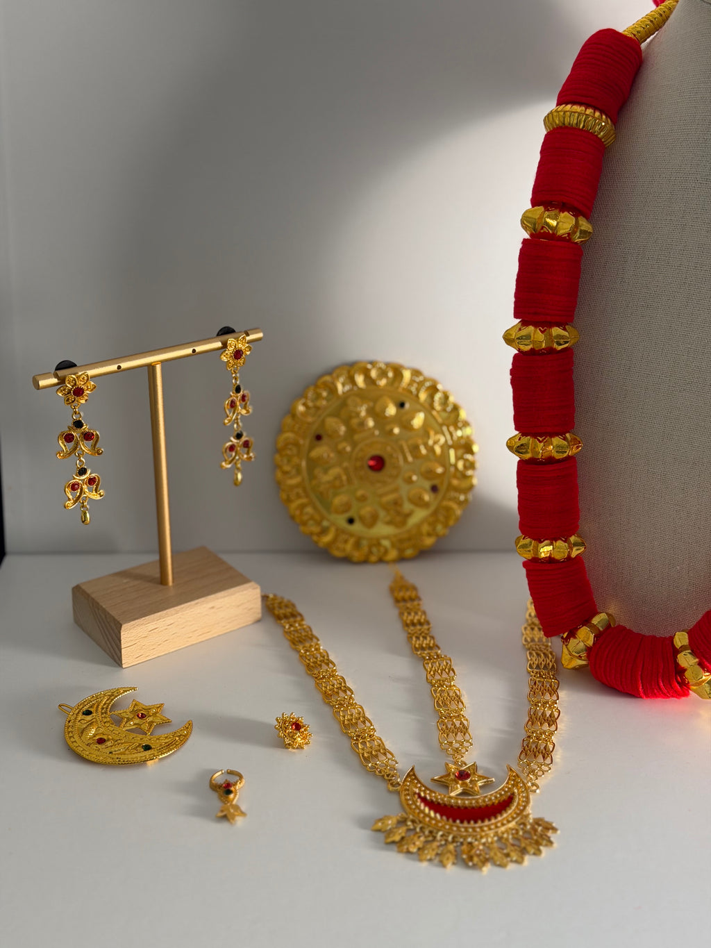 Traditional Jewelry Set