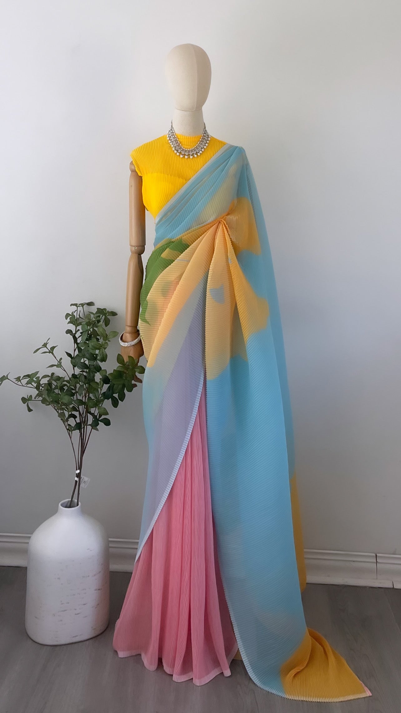 The Saree Set image 1