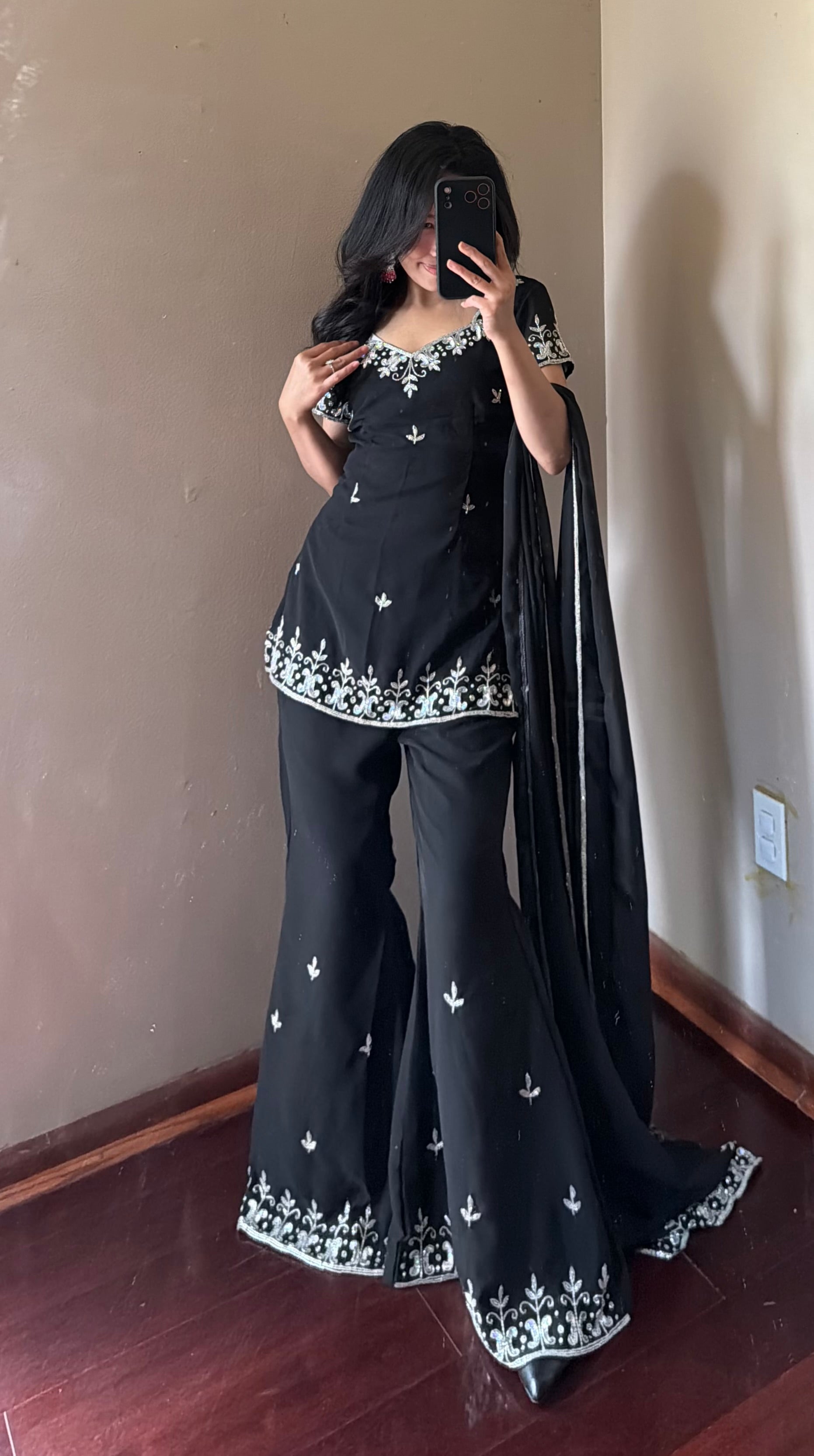 90ns Heavy Handwork Kurta suit