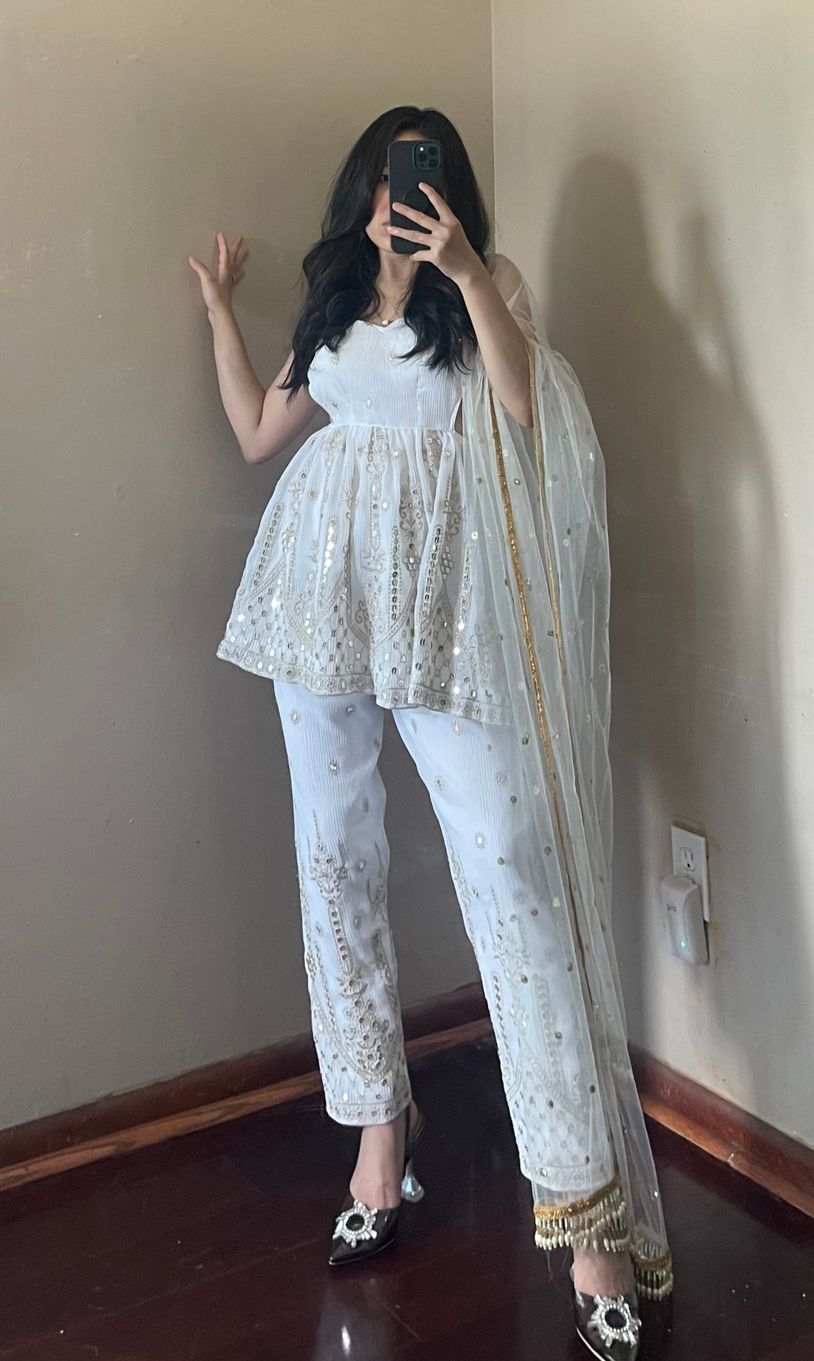 The Kurta suit image 2