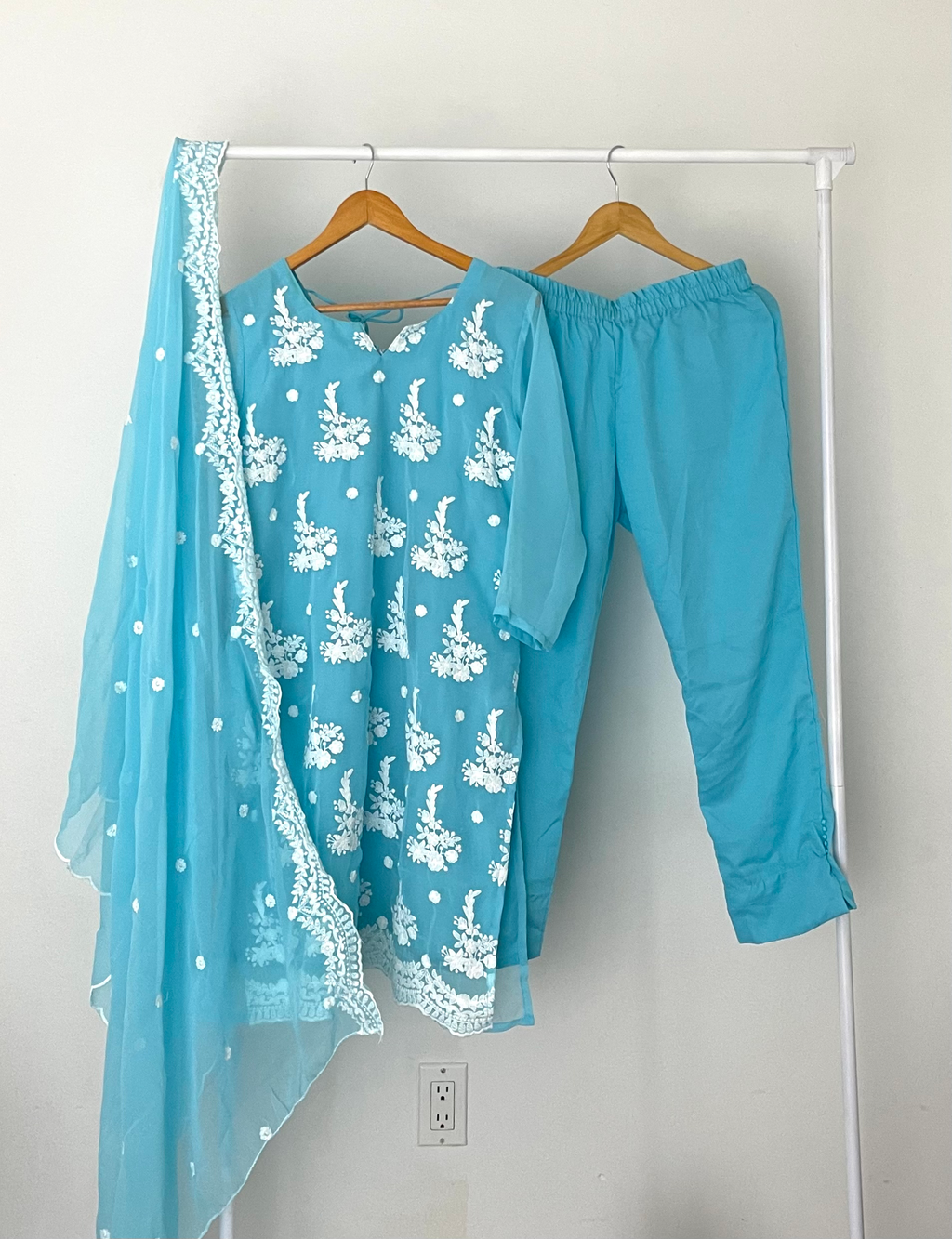 The Kurta Suit image 0