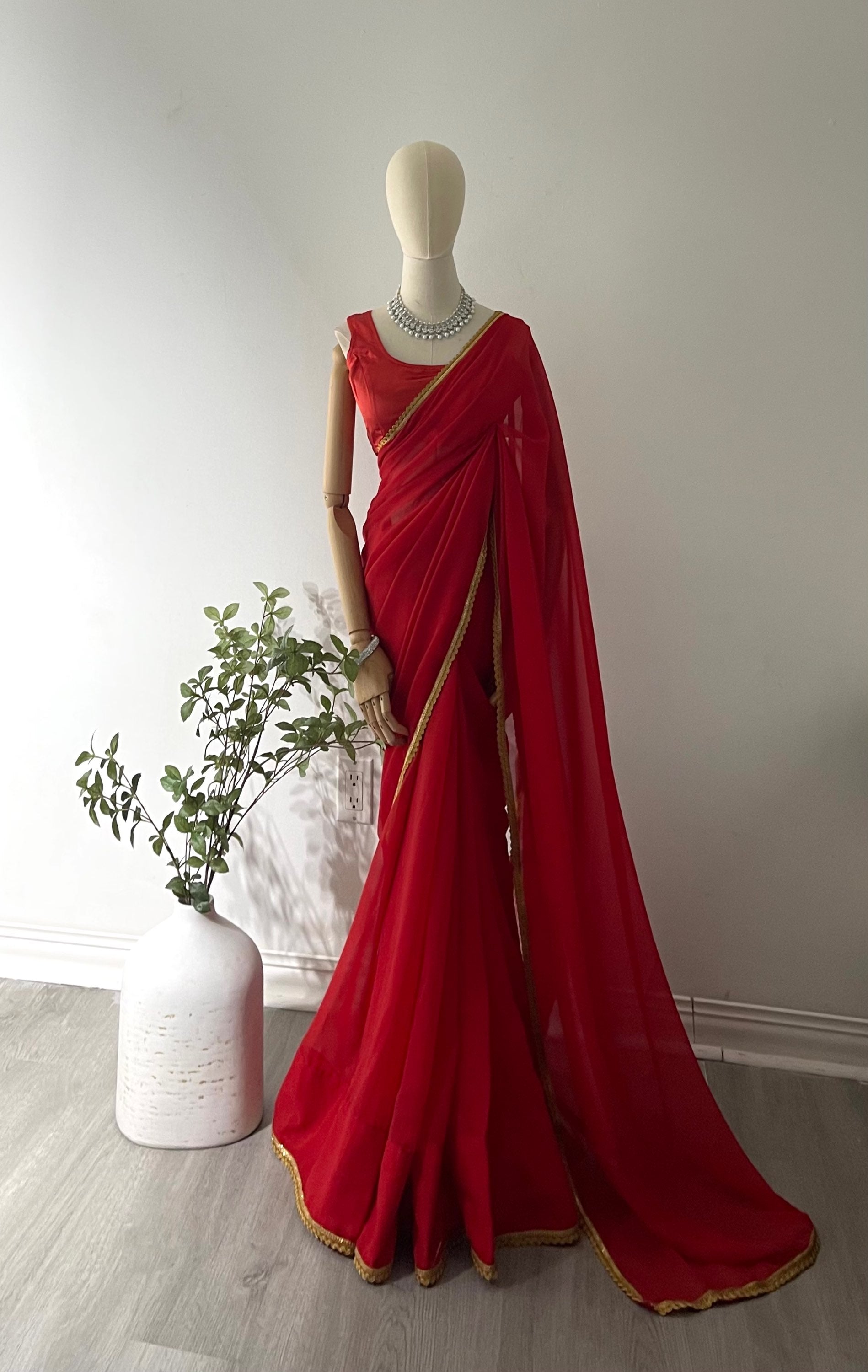 The Saree Set image 0