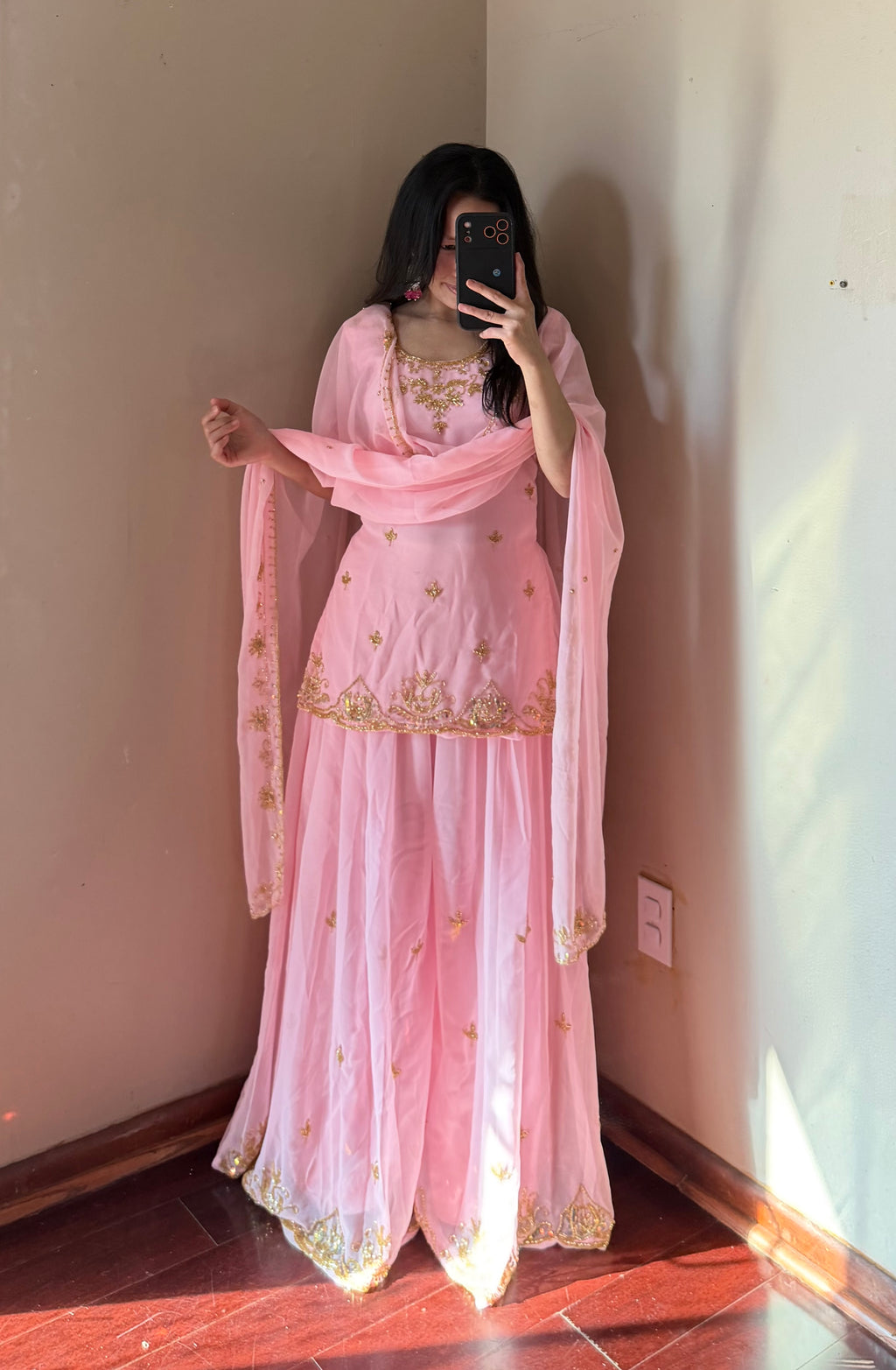 Heavy-Worked Sarara kurta Set
