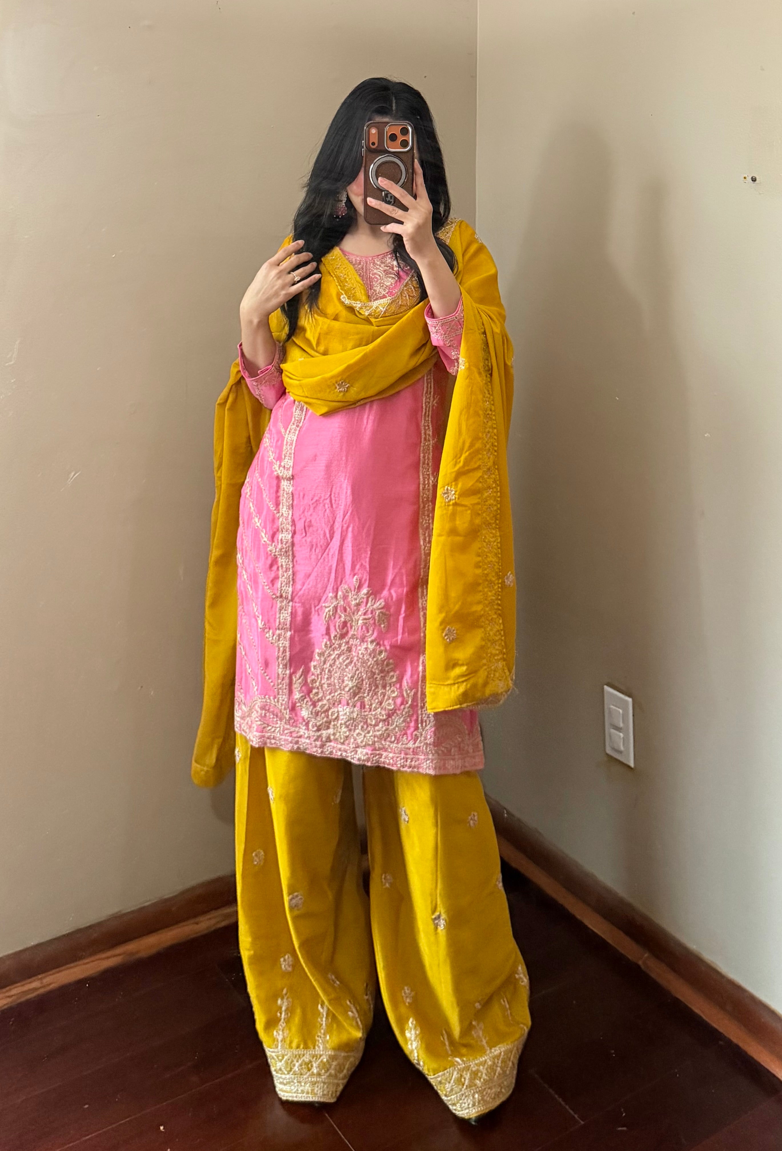 Kurta suit