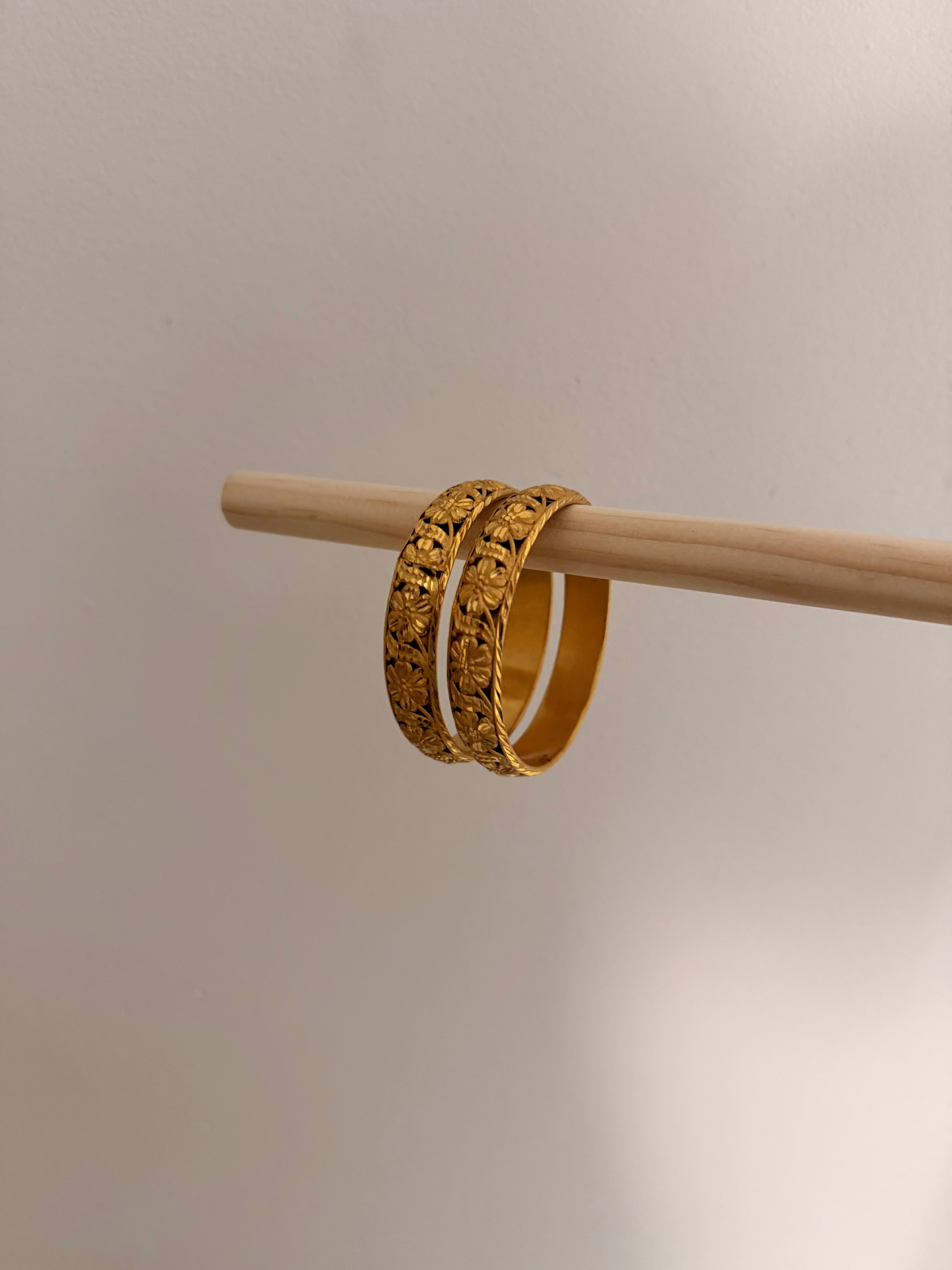 Floral Golden Bangle
