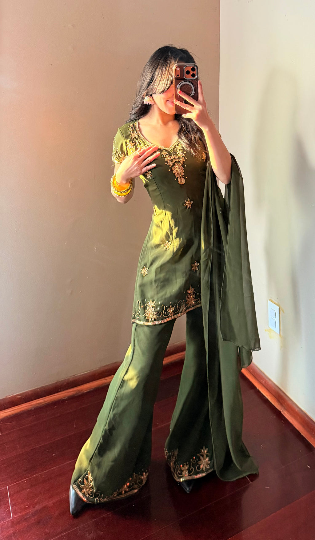 90sh Handwork Kurta