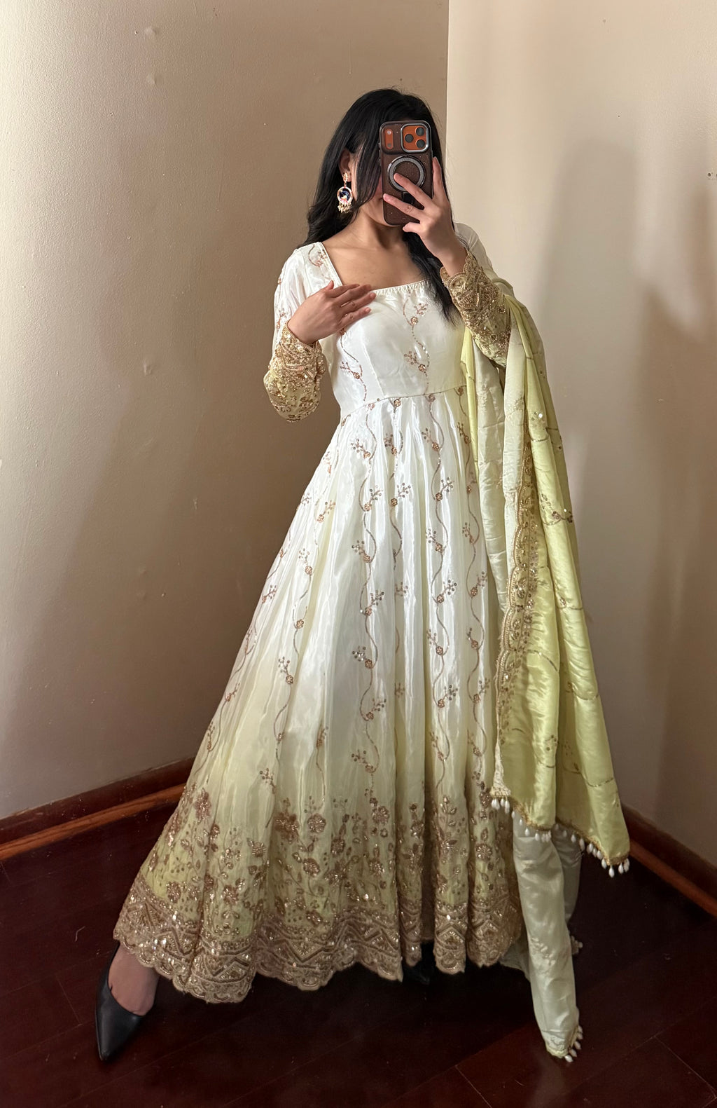 Heavy-work Anarkali suit
