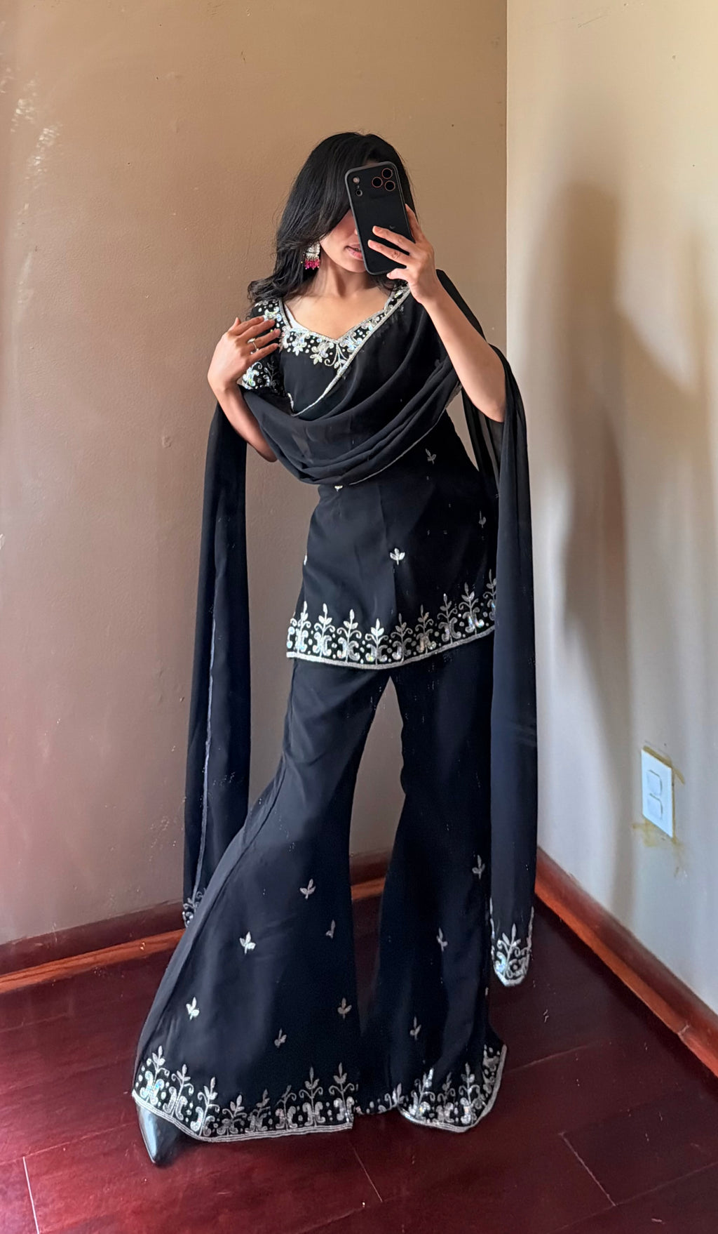 90ns Heavy Handwork Kurta suit