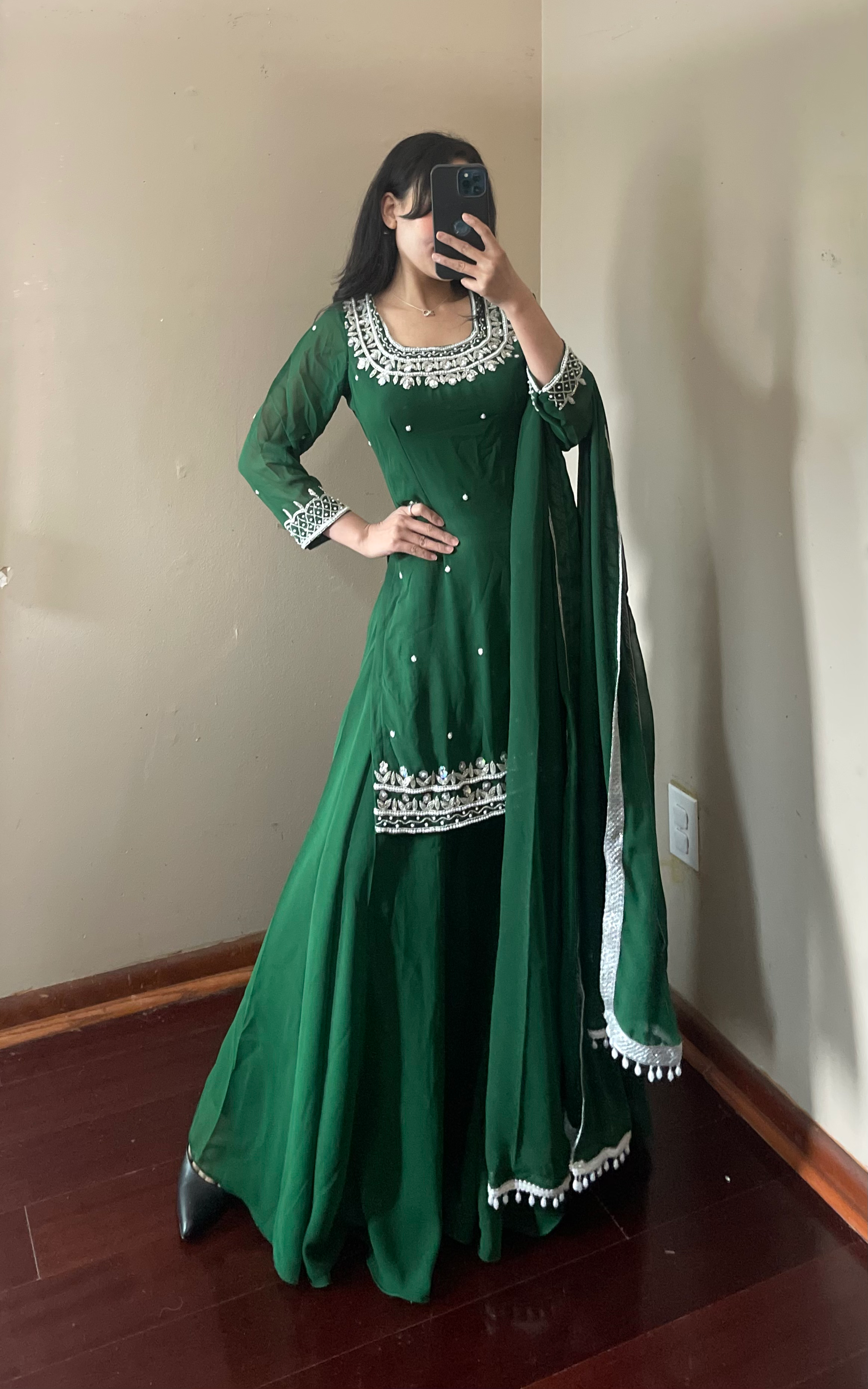 Heavy Handwork Kurta Set image 0