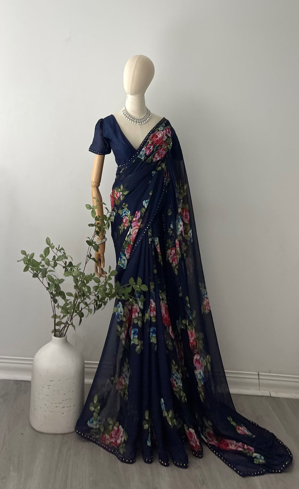 HE SAREE SET image 0