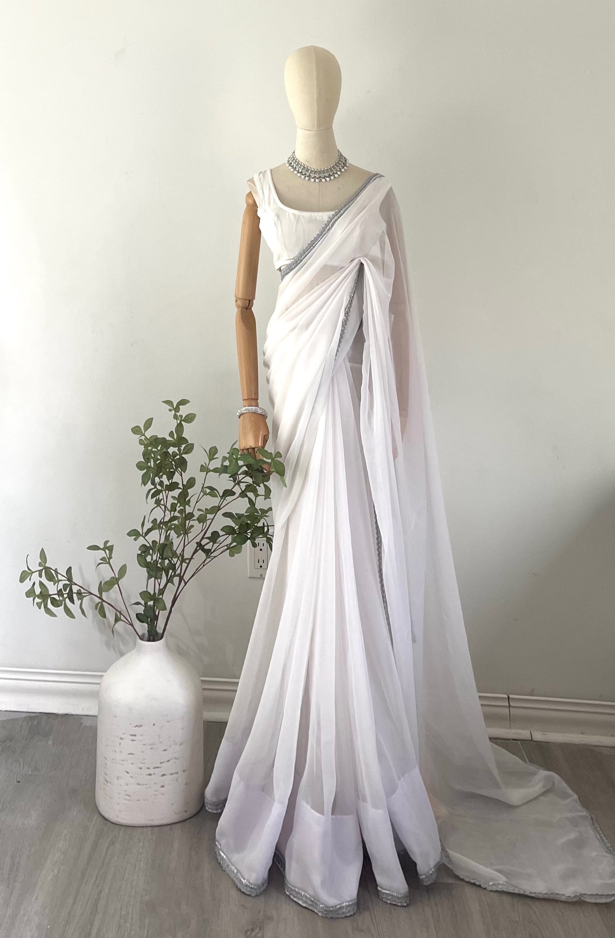 The Saree Set image 2