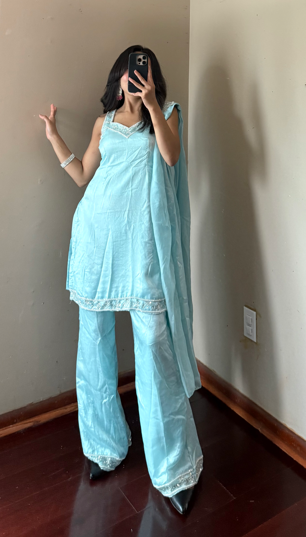 Handwork Kurta suit  image 2