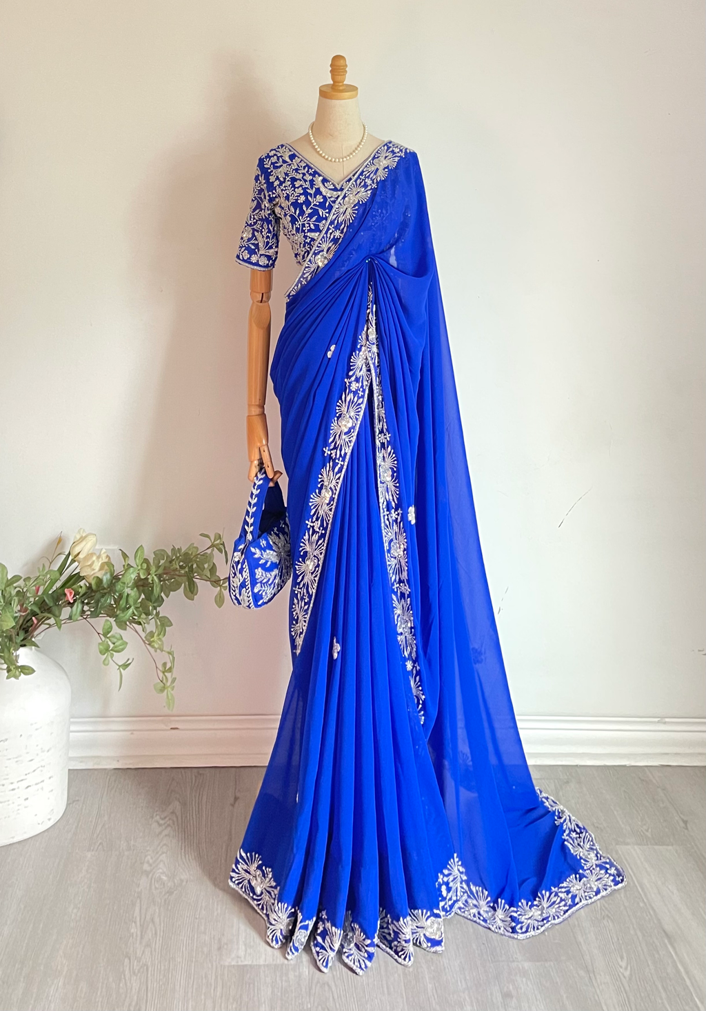 Heavy Handwork Saree Ser image 4