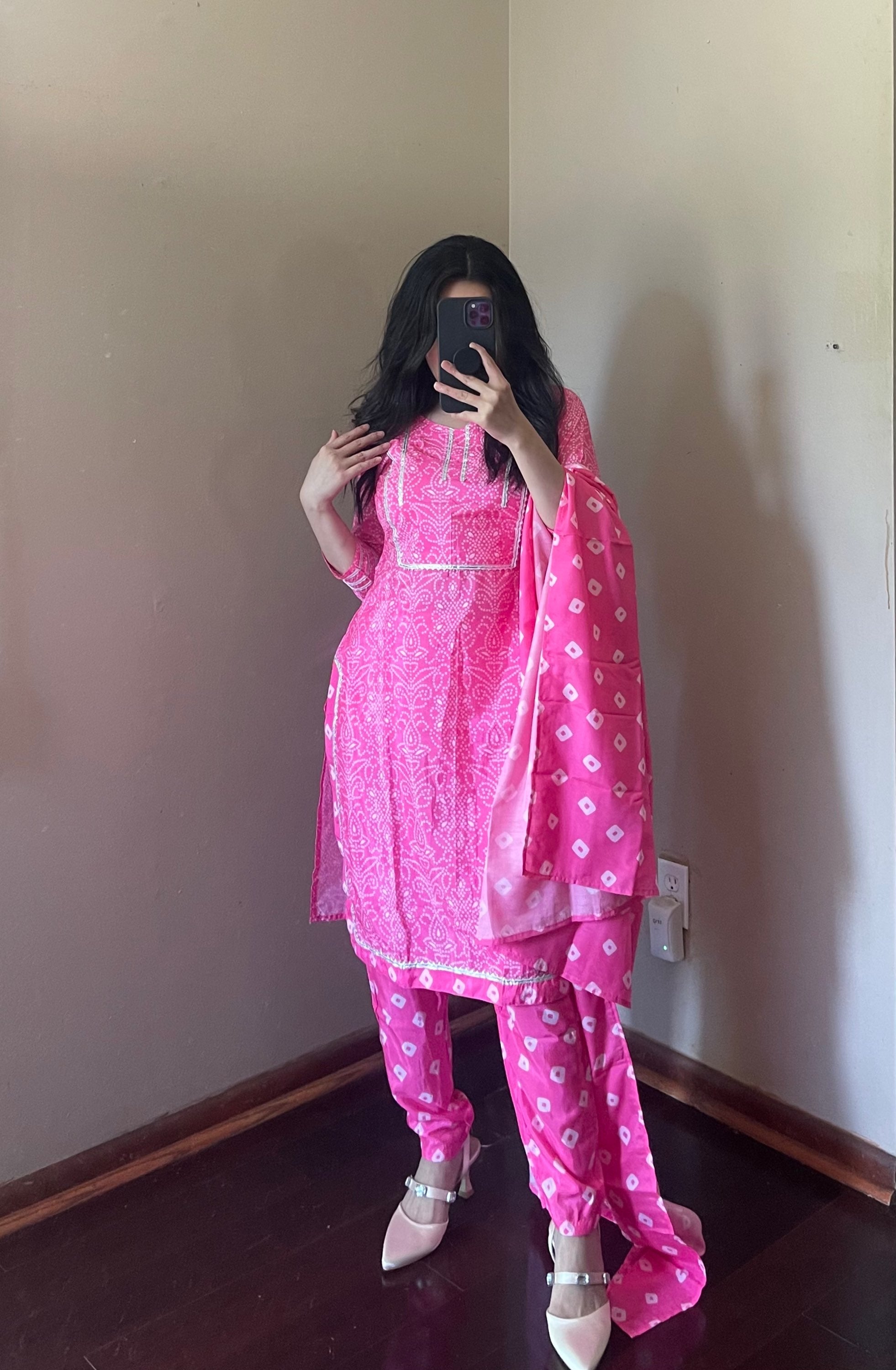 The Kurta Set image 0