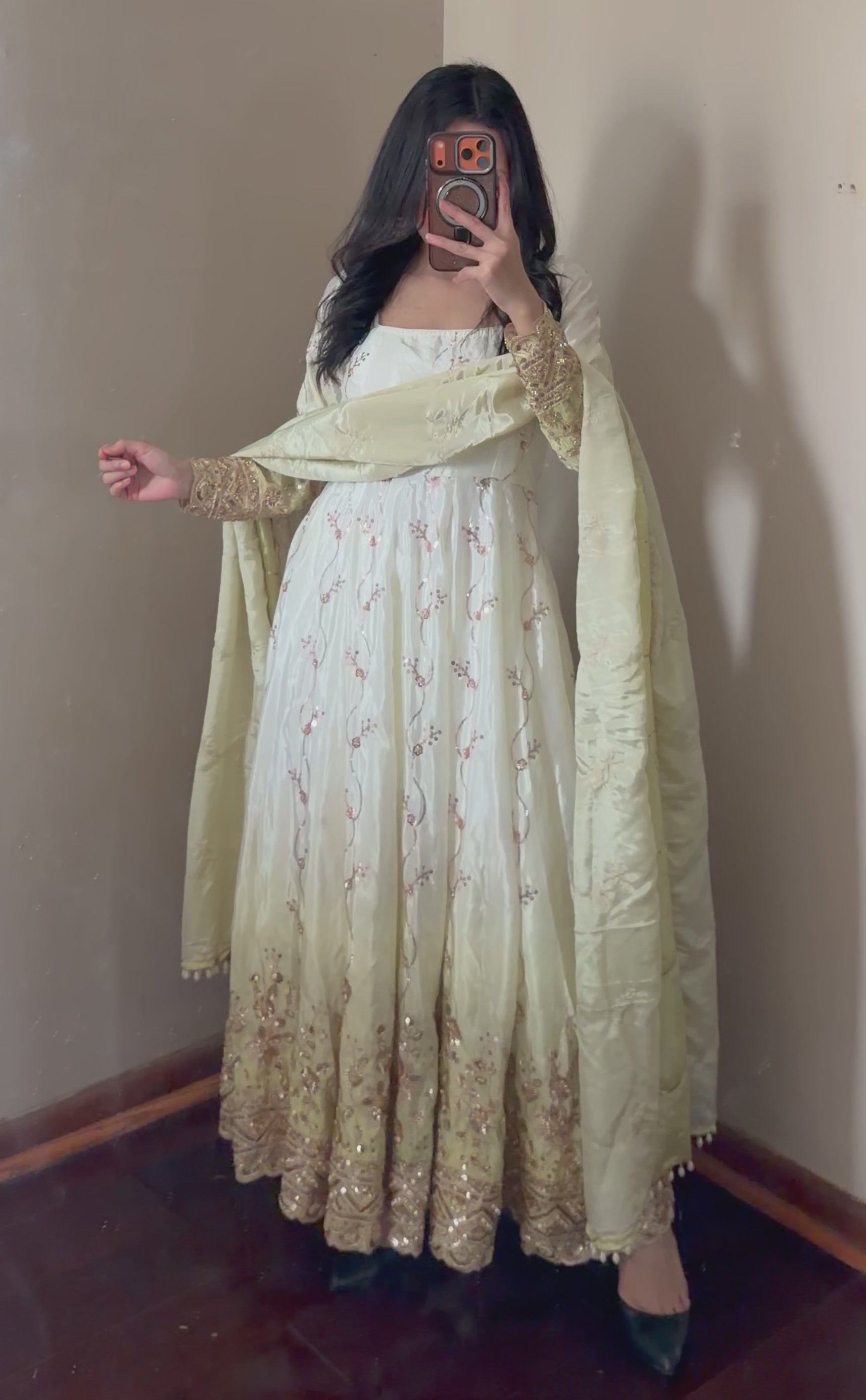 Heavy-work Anarkali suit
