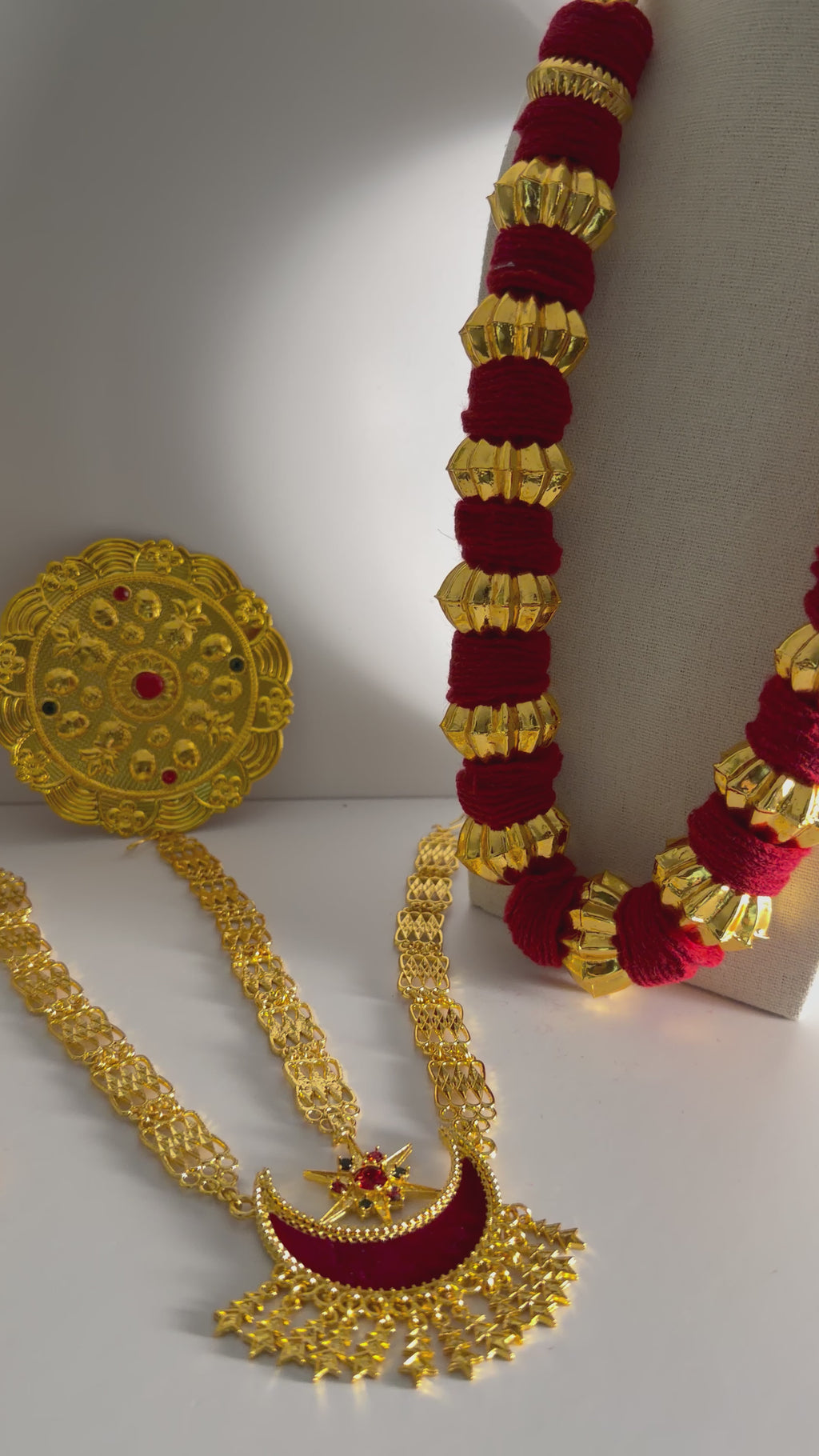 Traditional Jewelry Set